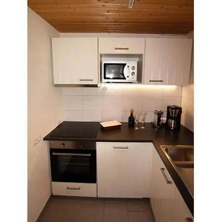 Apartament Pleasant In *